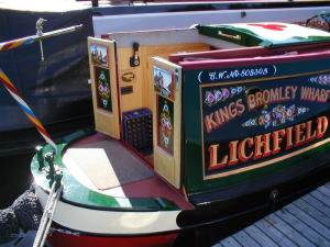 Narrowboat traditional stern with recessed panels